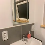 Apartman Modern 4-bedroom Near Hamburg