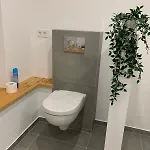 Modern 4-bedroom Near Hamburg